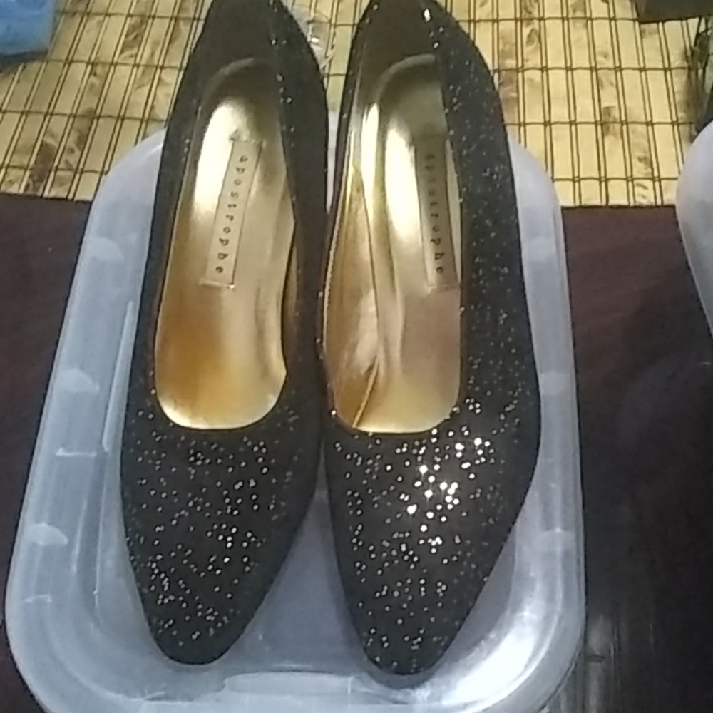 Apostrophe Women's Pumps